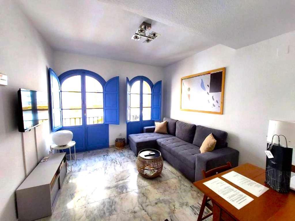 More Center Apartment Seville Luaran gambar